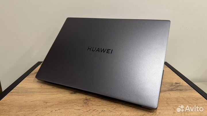 Ноутбук huawei matebook d16 i7