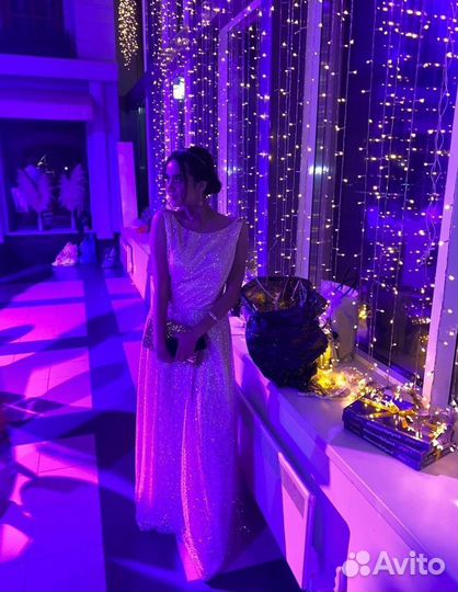 Вечернее платье