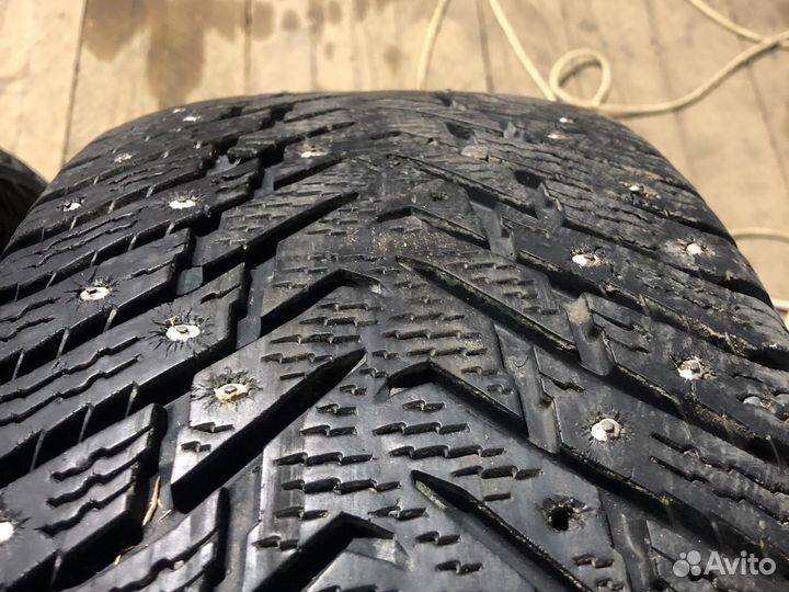 Nokian Tyres Hakkapeliitta 8 205/65 R16 99T