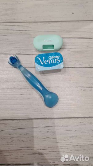 Бритва женская Venus