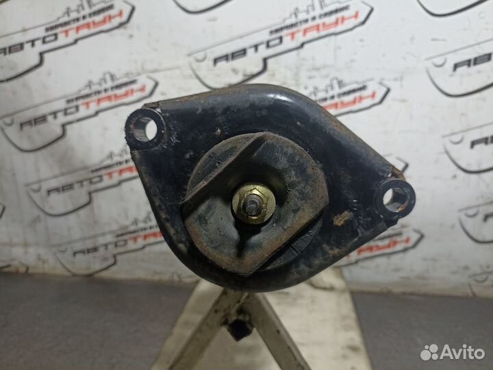 Стойка ходовки nissan mazda. avenir expert familia VAN liberty wingroad. vhny11 VNW11 W11 wfny11 whn