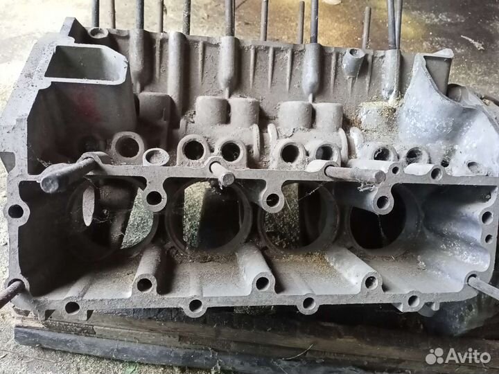 Продам блок двигателя на газ 53