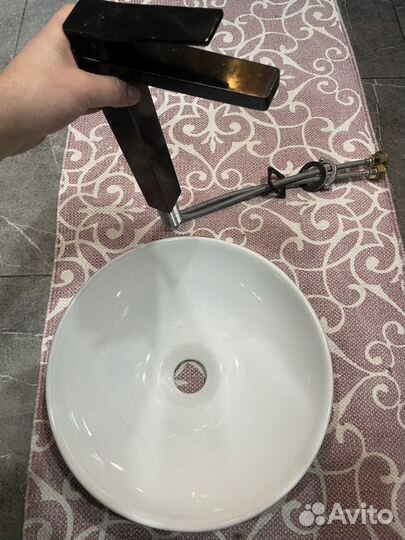 Раковина и смеситель