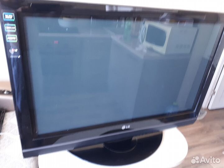 Телевизор бу LG 32