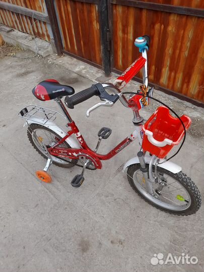 Детский велосипед трехколесный