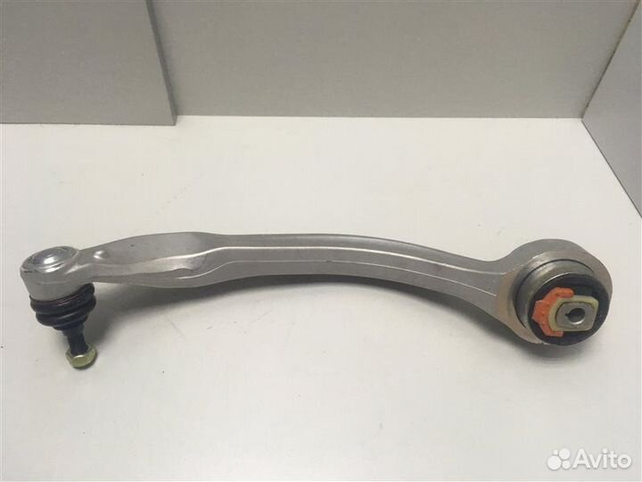 Рычаг передний низ правый задний Volkswagen Passat