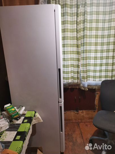 Холодильник бу