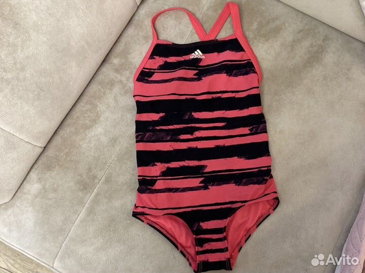 Купальник слитный для девочки 116-122