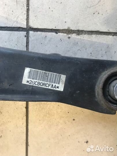 Рычаг подвески задний левый Volkswagen Passat B6