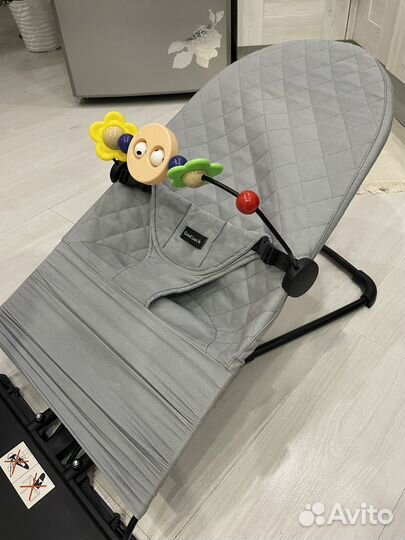 Шезлонг детский