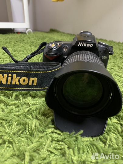 Nikon D90