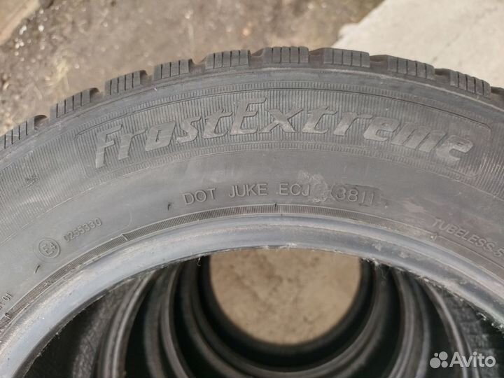 Goodride SW 606 215/60 R16 95T