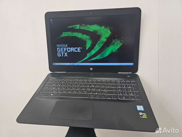 HP i5-7200U/6gb DDR4/GTX950M/240SSD