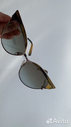 Солнцезащитные очки