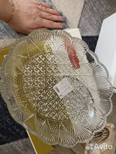 Новая посуда, танцующие бокалы, салатник