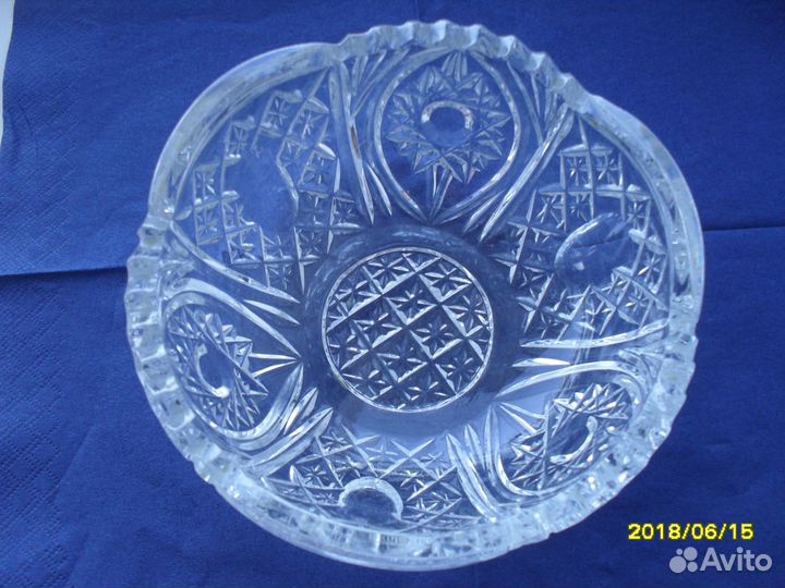 Хрустальный салатник (конфетница)