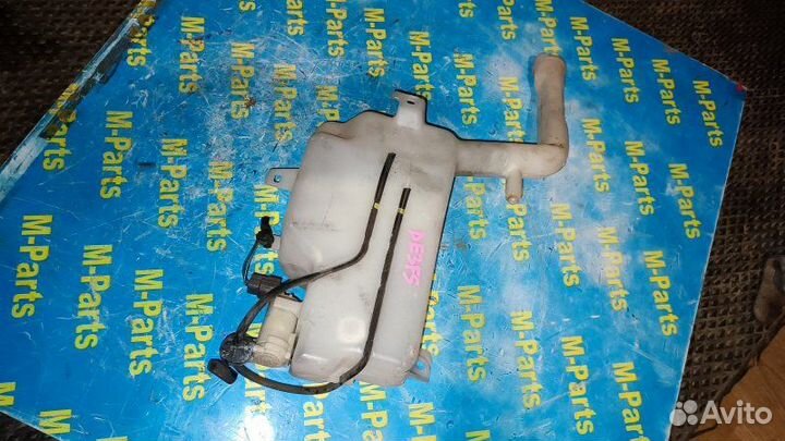 Бачок стеклоомывателя Mazda Demio DE3FS DE5FS