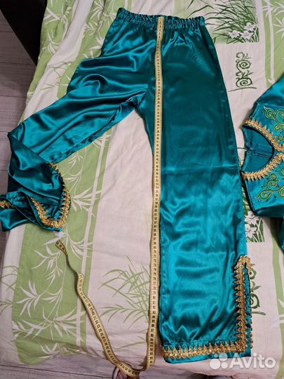 Костюм для бандари