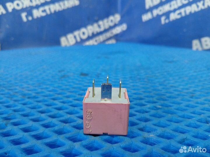 Реле Renault Logan 1 седан K7J710 2006