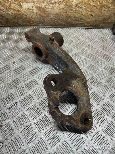 Кронштейн энергоаккумулятора Scania P 2004-2020