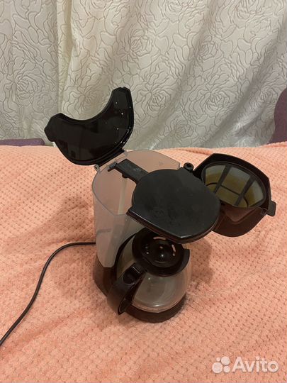 Кофеварка Polaris