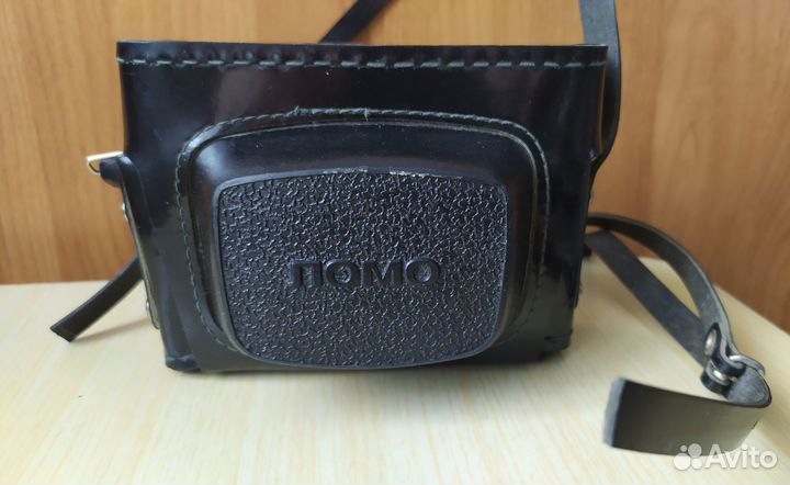 Пленочный фотоаппарат 