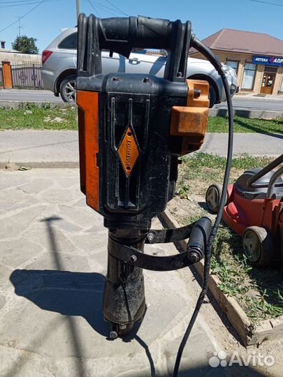 Отбойный молоток patriot