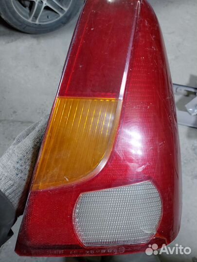 Фара задняя правая logan 1