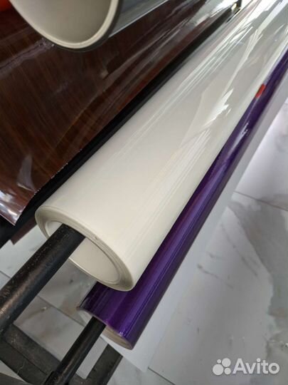 Антигравийная пленка для бронирования автомобиля