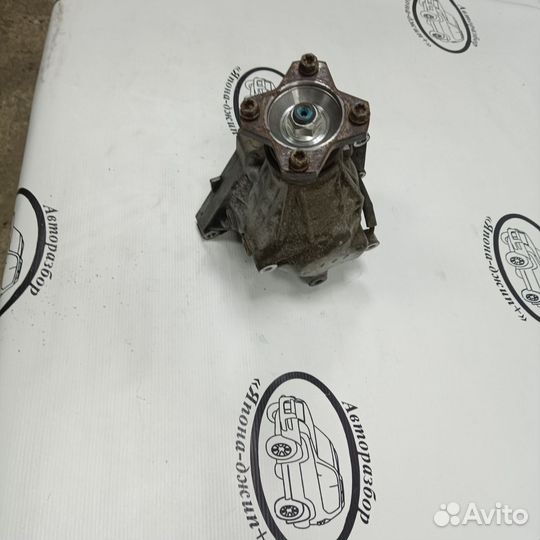 Угловой редуктор (раздатка) Nissan X-trail t31