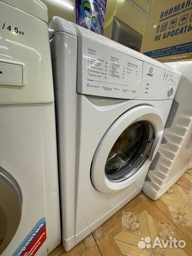 Стиральная машина узкая Indesit wiun 102 024535260