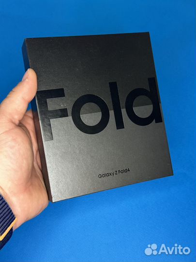 Samsung Galaxy Z Fold4, 12/256 ГБ