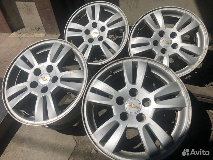 Диски GM Chevrolet R15 5x105 et39 цо56,6