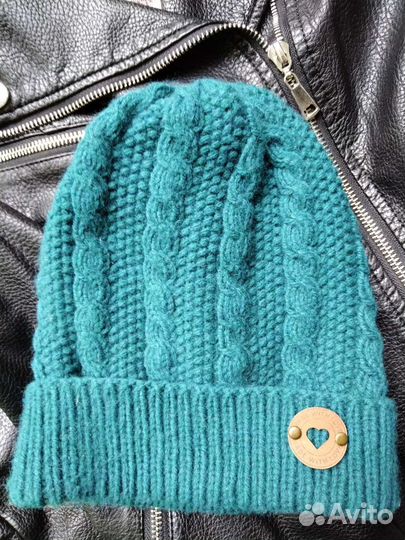 Шапки женские ручной работы