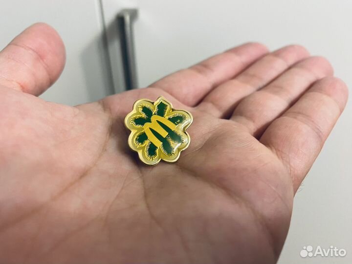 Значок макдоналдс McDonald’s