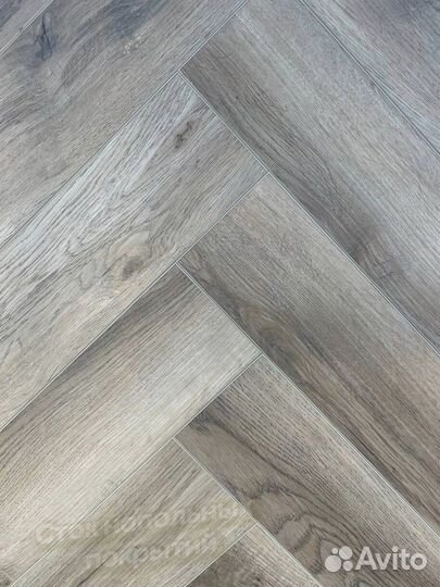 Виниловый ламинат елочка