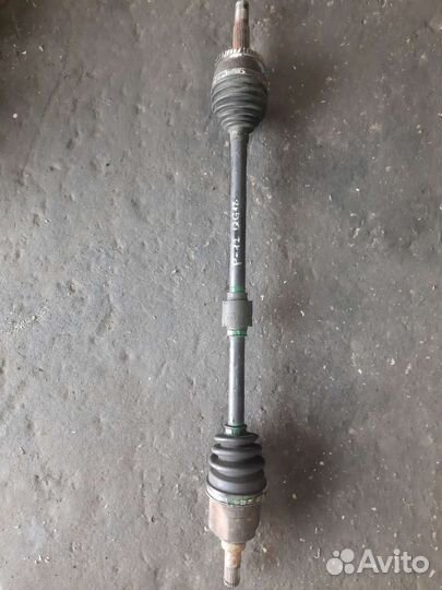 Привод передний правый Nissan Primera P12 QG18