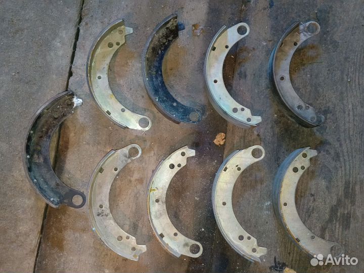 Тормозные колодки волга 3110