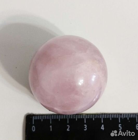 Шар из розового кварца