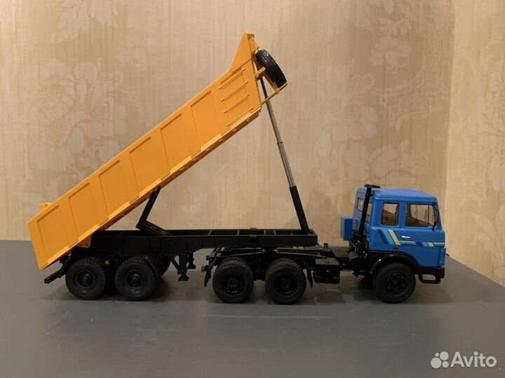 1:43 Модель маз-6422 + полуприцеп маз 9506