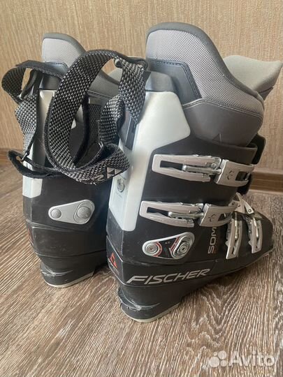 Горнолыжные ботинки Fischer