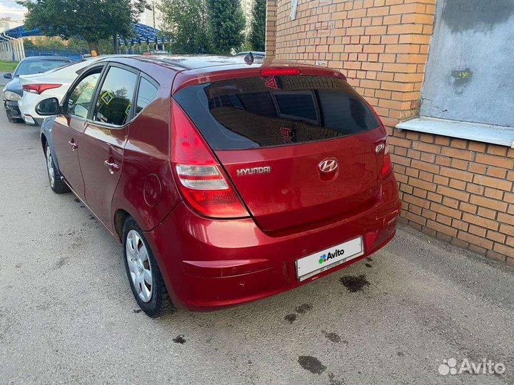 Hyundai i30 1.6 AT, 2009, 250 000 км