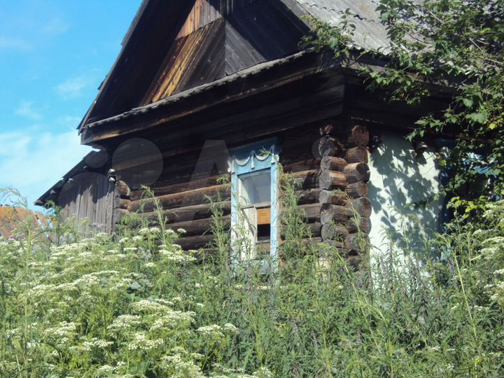 Дом 37 м² на участке 2 сот.