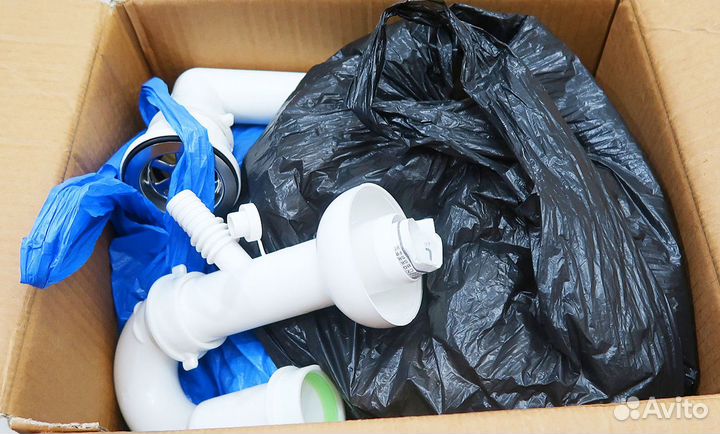 Электро розетки и еще куча нужного и полезного