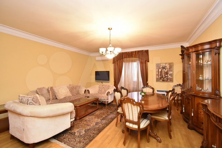 3-к. квартира, 100 м² (Армения)