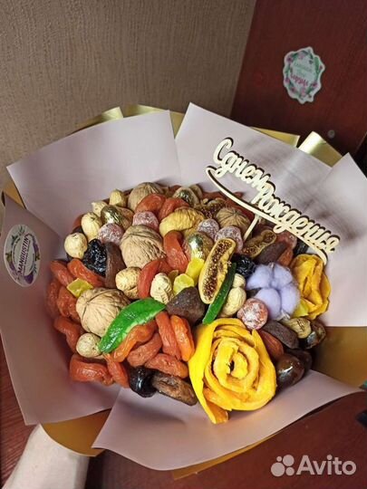 Сухофруктовый букет