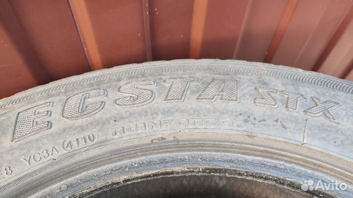 Kumho Ecsta STX KL12 255/55 R18