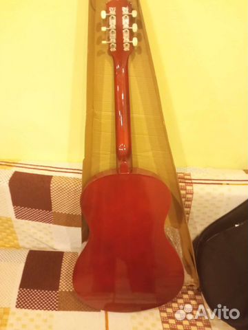Акустическая гитара Фолк