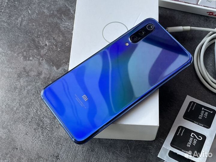 Xiaomi Mi 9 SE, 6/64 ГБ