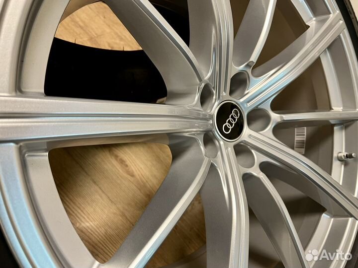 Колеса Audi Q8 SQ8 R22 оригинал зима AudiSport